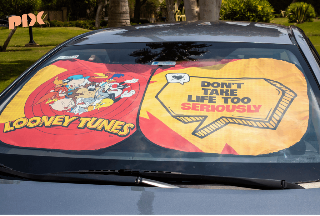 Looney Tunes Kids Suction Cup Car Shade Curtain Rear Window